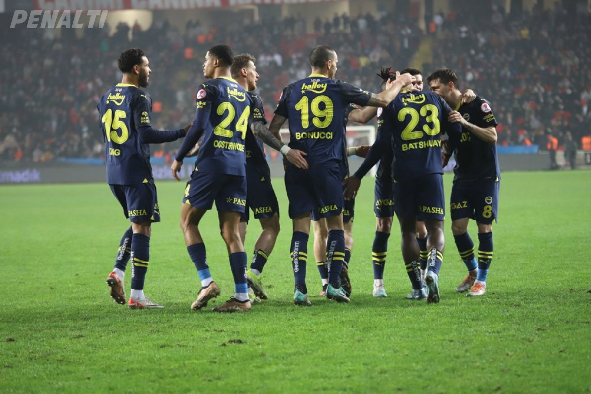 Fenerbahçe, Gaziantep Fk&#039;yı 2-0 Yenerek Türkiye Kupası&#039;nda Çeyrek Finale Yükseldi